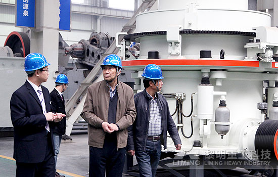 黎明重工 讓機(jī)械成就更高夢想